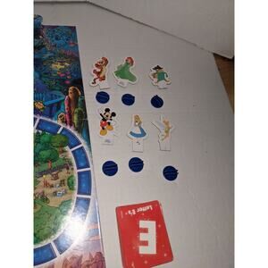 Disney - Eye Found It! Hidden Picture Game by Ravensburger Complete